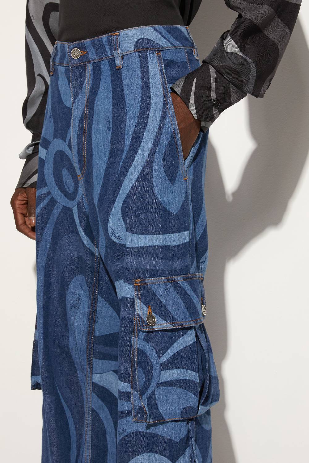 Pucci Jeans cargo con stampa Marmo Saldi Di Fabbrica