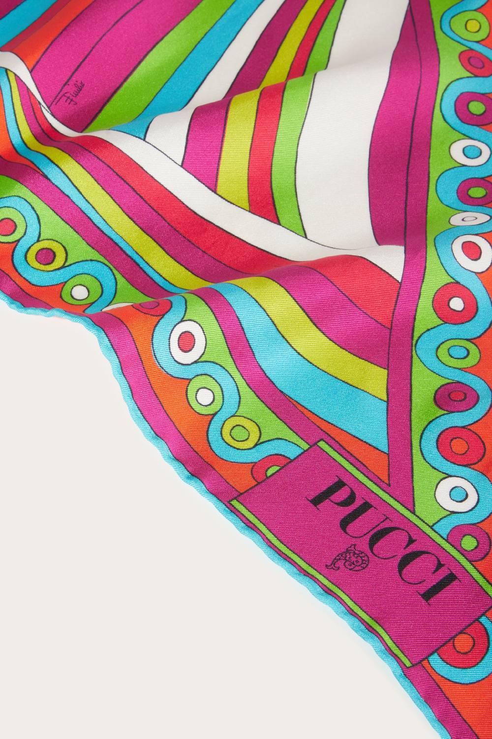 Pucci Foulard in seta con stampa Iride Vendita Economica