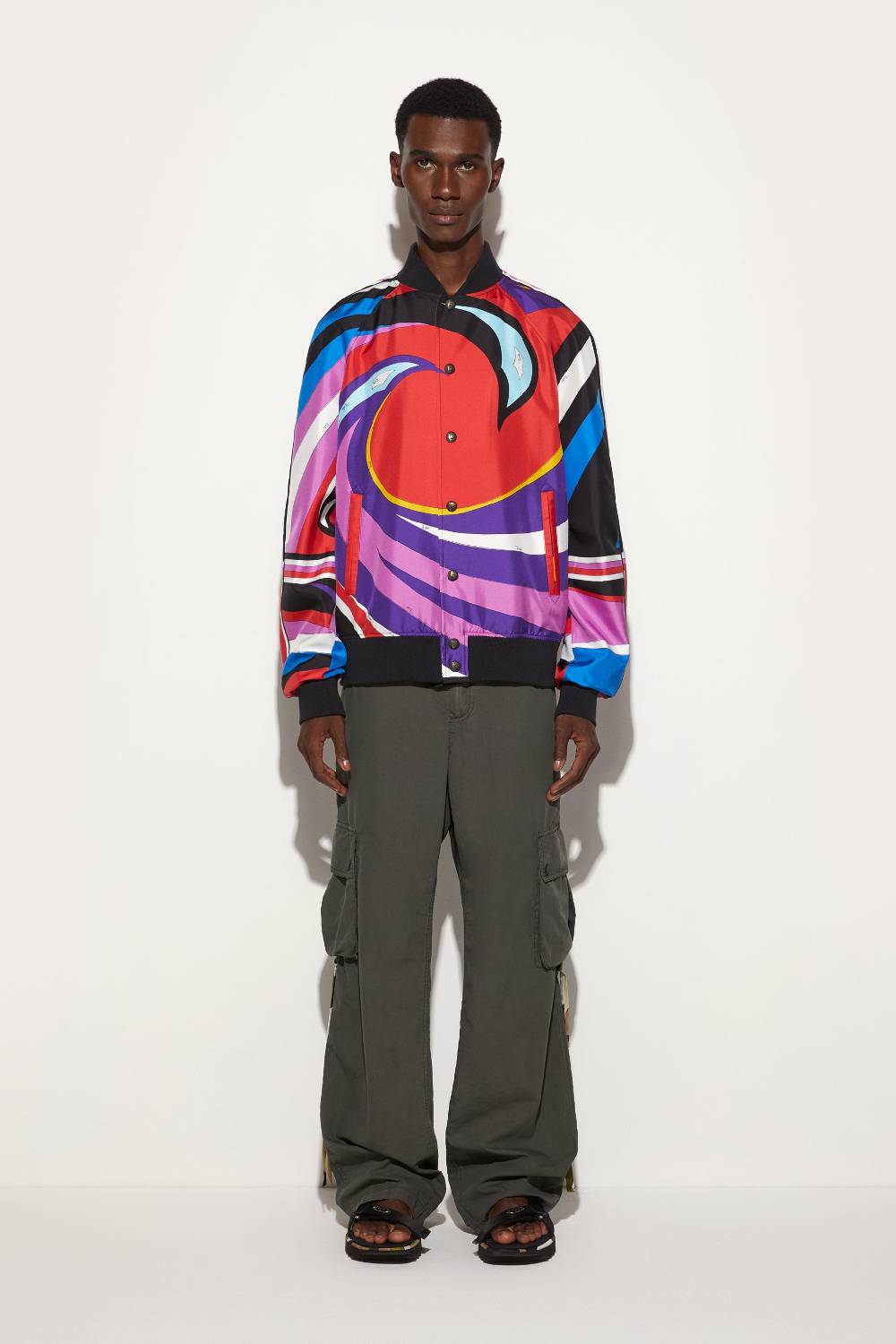 Pucci Bomber in seta con stampa Cigni In Saldo