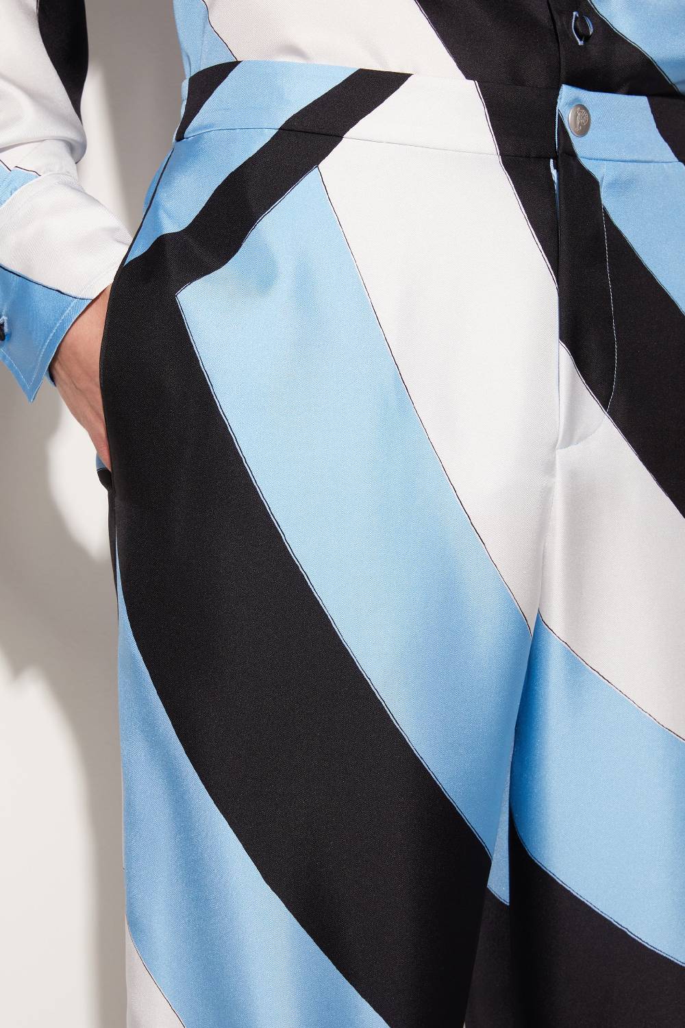 Pucci Pantaloni in seta con stampa Iride Saldi Di Fabbrica