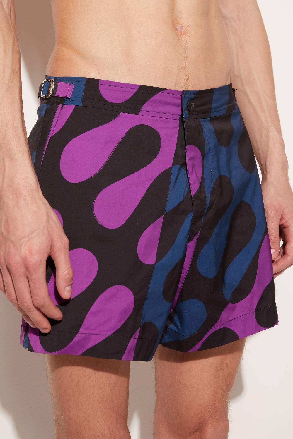 Pucci Shorts da mare con stampa Leocorno Presa