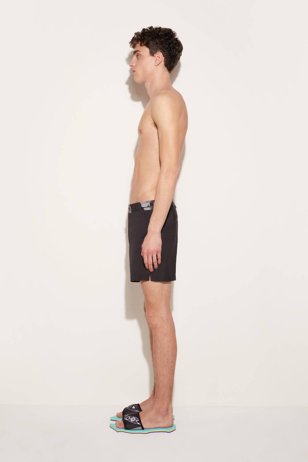 Pucci Shorts da mare con finiture Iride Sconto