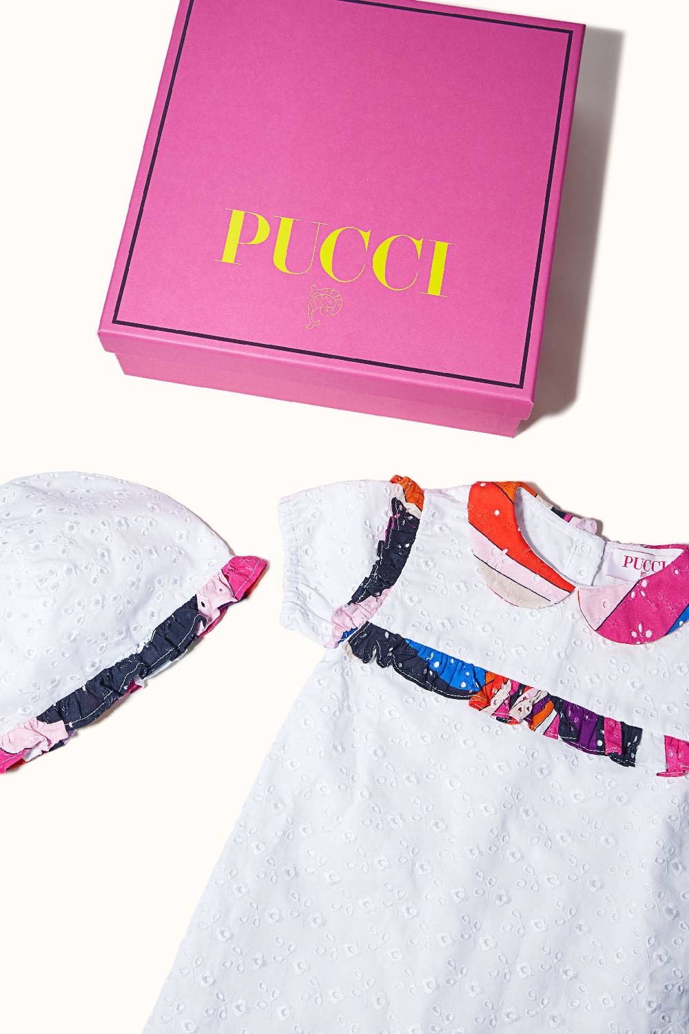 Pucci Completo neonato in sangallo con inserti Iride 2025