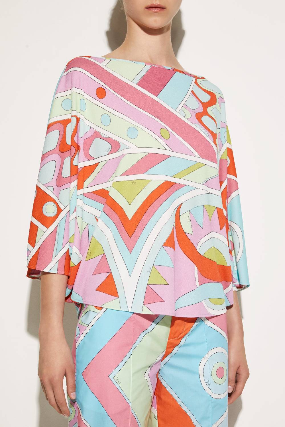 Pucci Poncho con stampa Vivara Convenienza