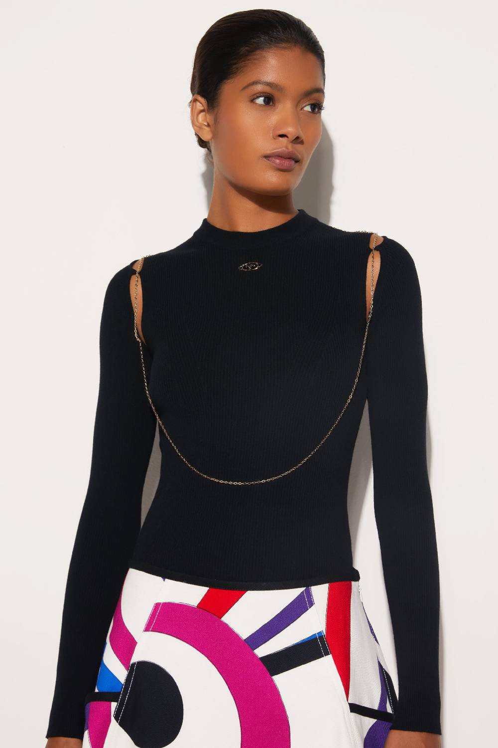 Pucci Top con dettaglio a catena Economico