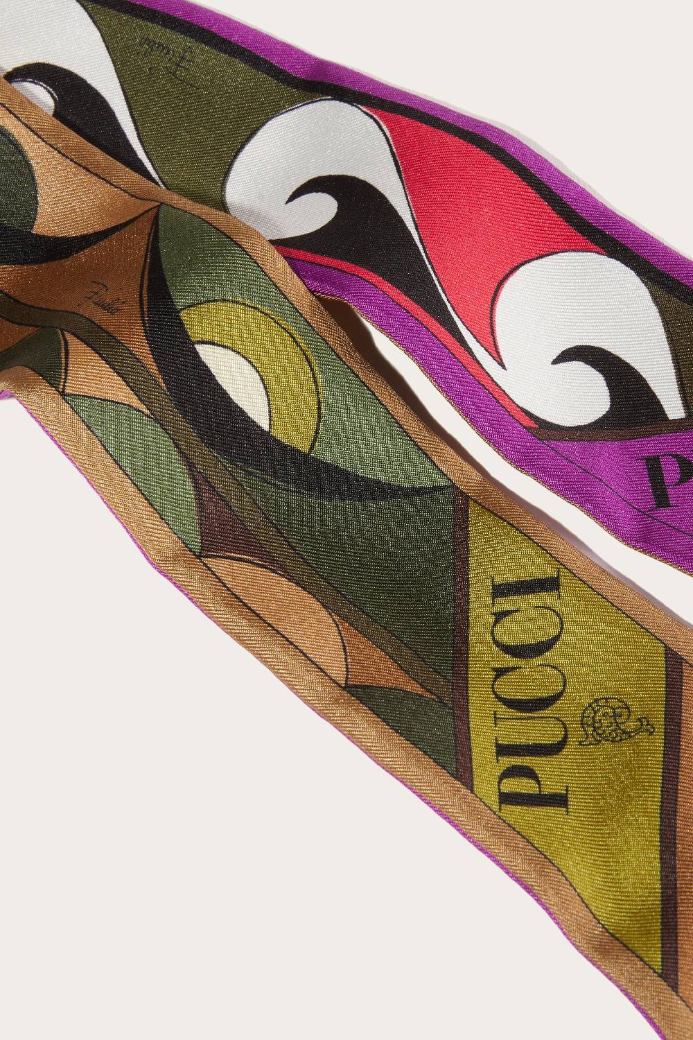 Pucci Foulard in seta con stampa Rombi Offerta per la Festa della Mamma