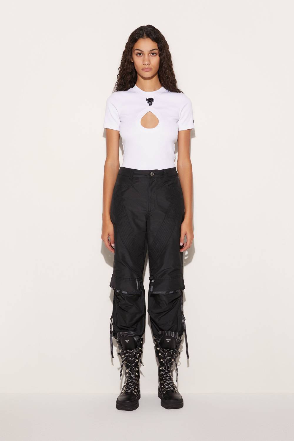 Pucci T-shirt con cut-out Fornitura limitata