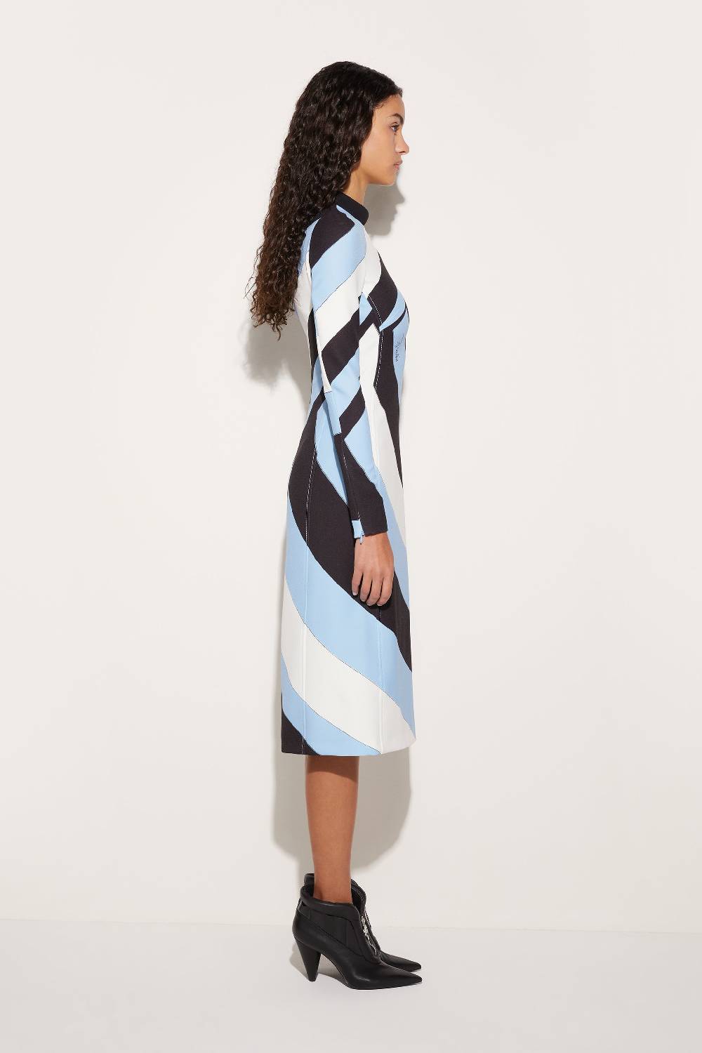 Pucci Abito con stampa Iride Saldi