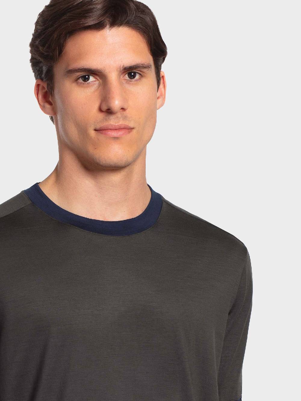 Reda Rewoolution FREE EXPRESS SHIPPING per ordini superiori a 100EUR Negozio