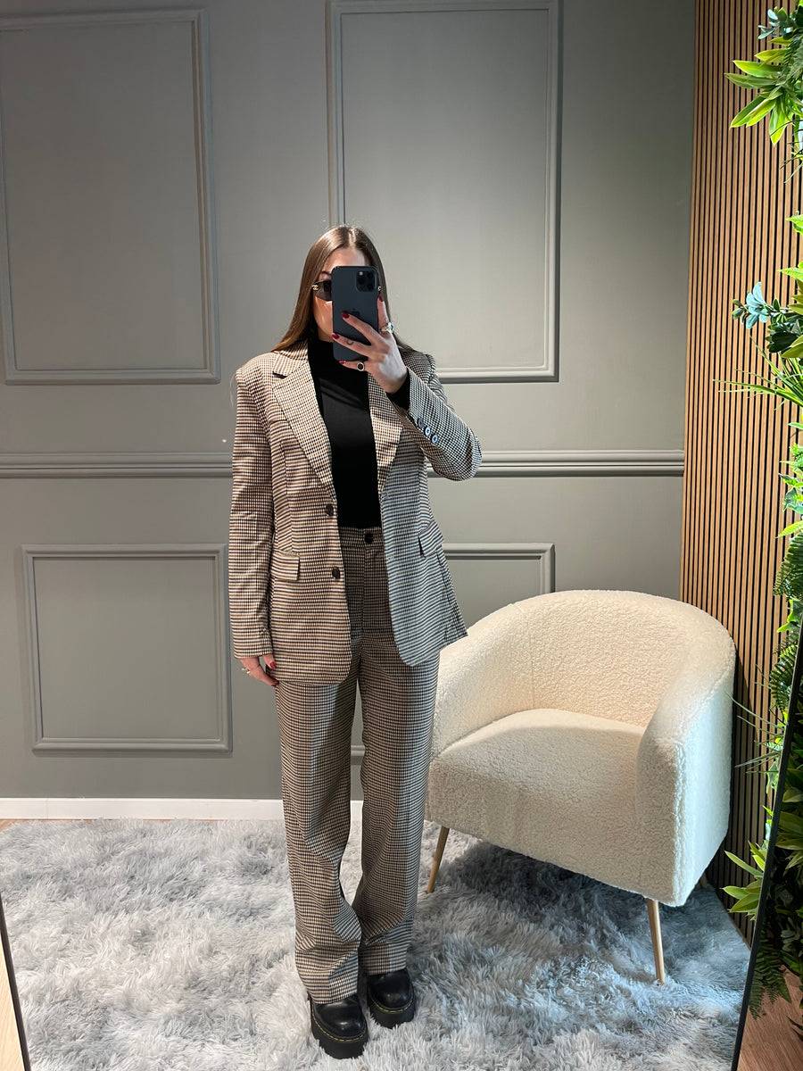 Lovely Sisters Pantalone a quadrettini 2025