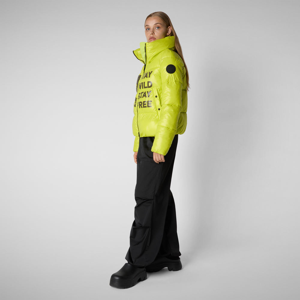 Save the duck GIACCA DONNA IVY VERDE LIME WOLF PRINT In Saldo