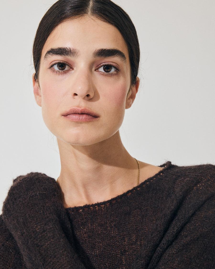 Scaglione BOAT NECK BOXY RAGLAN SEAMLESS EBANO Convenienza