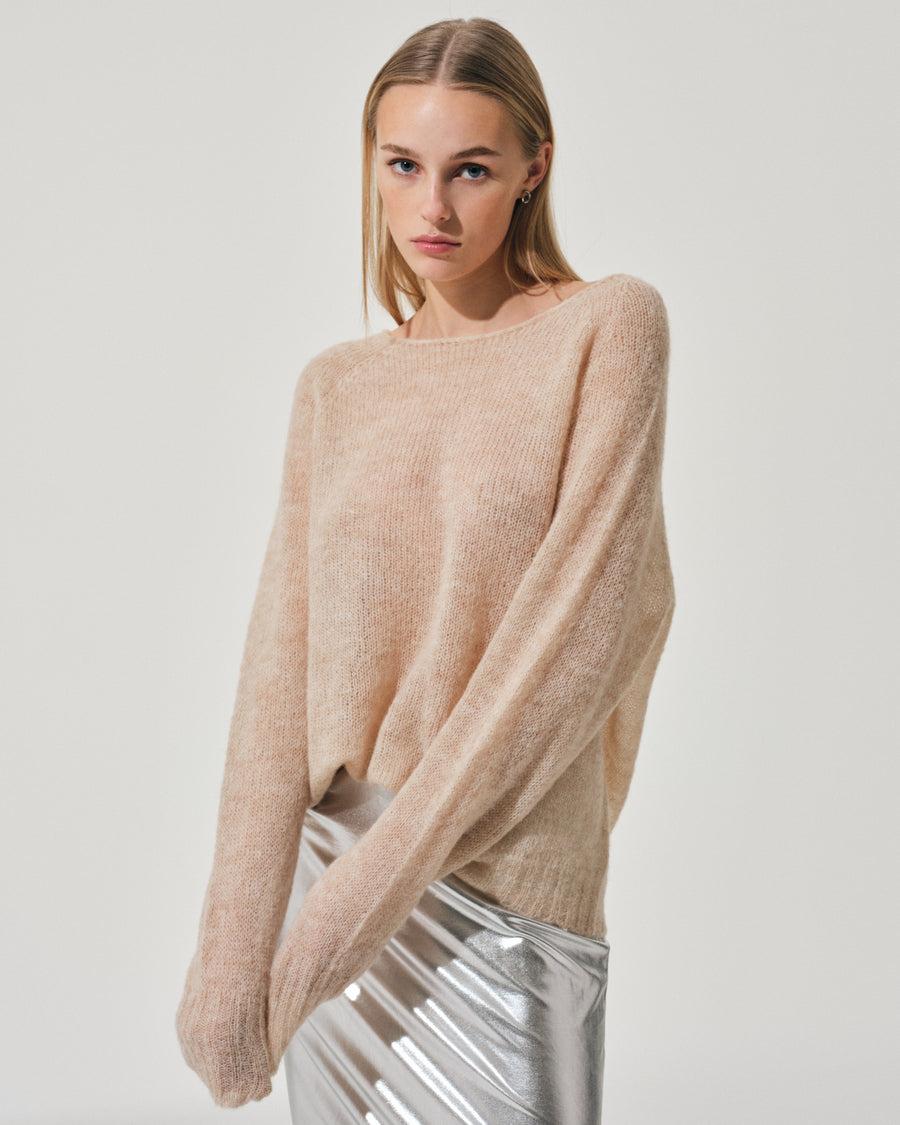 Scaglione BOAT NECK BOXY RAGLAN SEAMLESS SAND Sconto