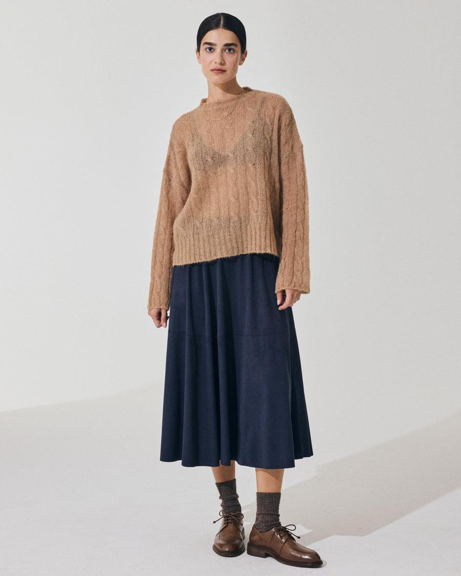 Scaglione ROUND NECK BOXY CABLES ULTRALIGHT CARAMEL Acquista Ora