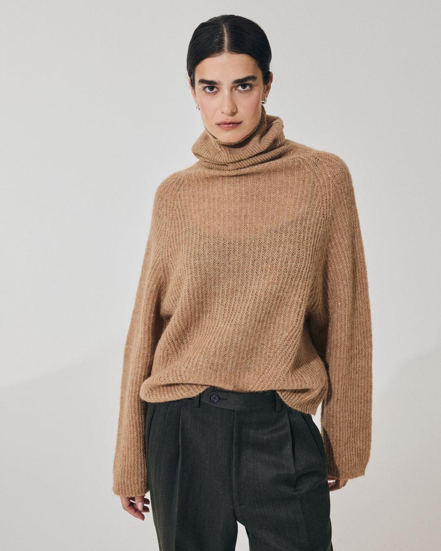 Scaglione TURTLE NECK RAGLAN GLITTER CARAMEL Economico