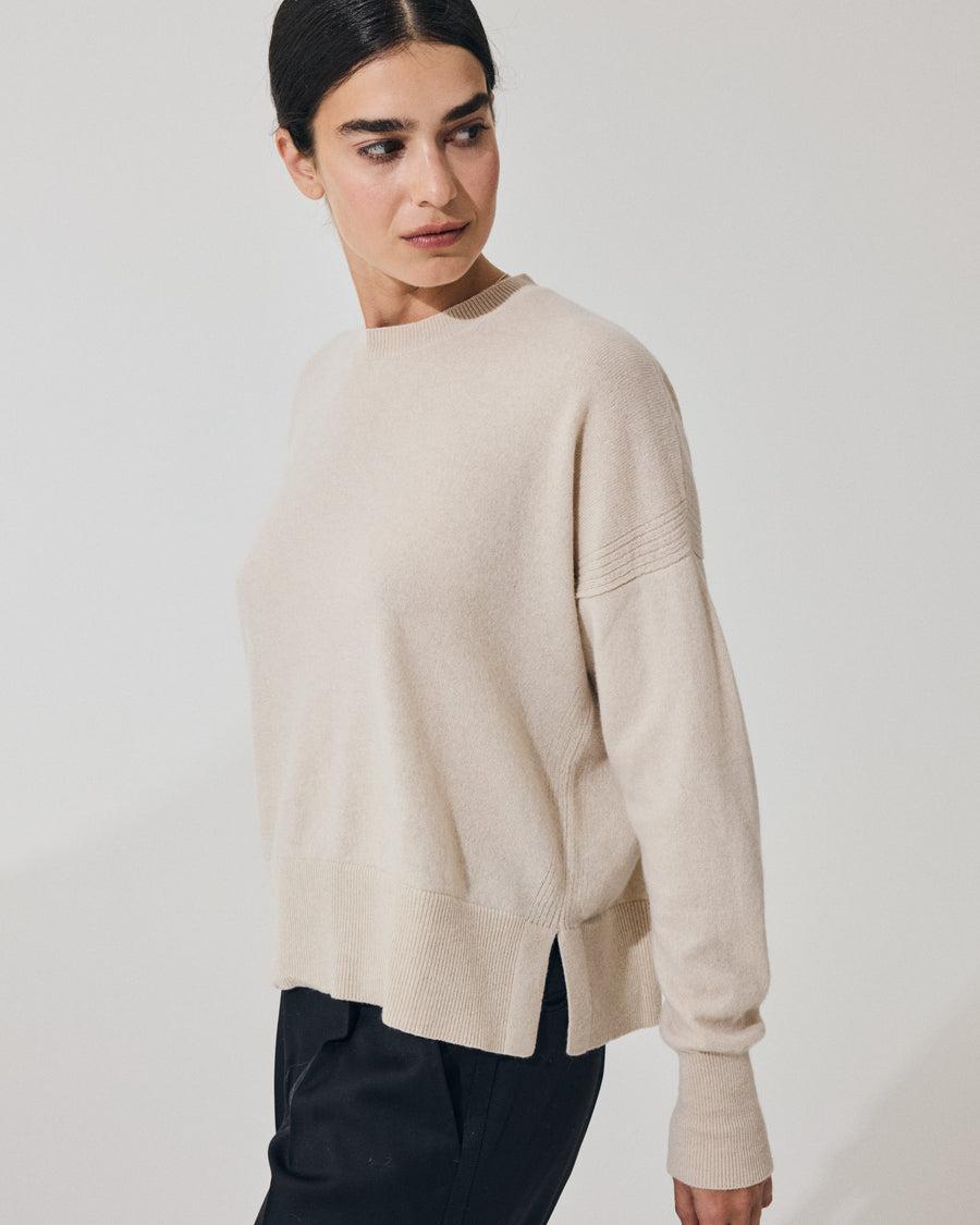 Scaglione ROUND NECK BOXY RIBBED SIDES BEIGE Acquista Ora