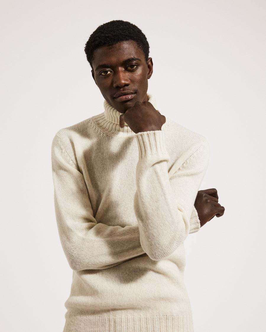 Scaglione TURTLE NECK SEAMLESS SOFTWOOL MILK Pezzi Unici
