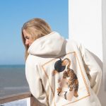 Sort of looser UNISEX Hoodie TIGER_Natural #baliinspired Spedizione Gratuita