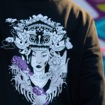 Sort of looser UNISEX Crew Neck BARONG_Black Violet #baliinspired Consegna Veloce