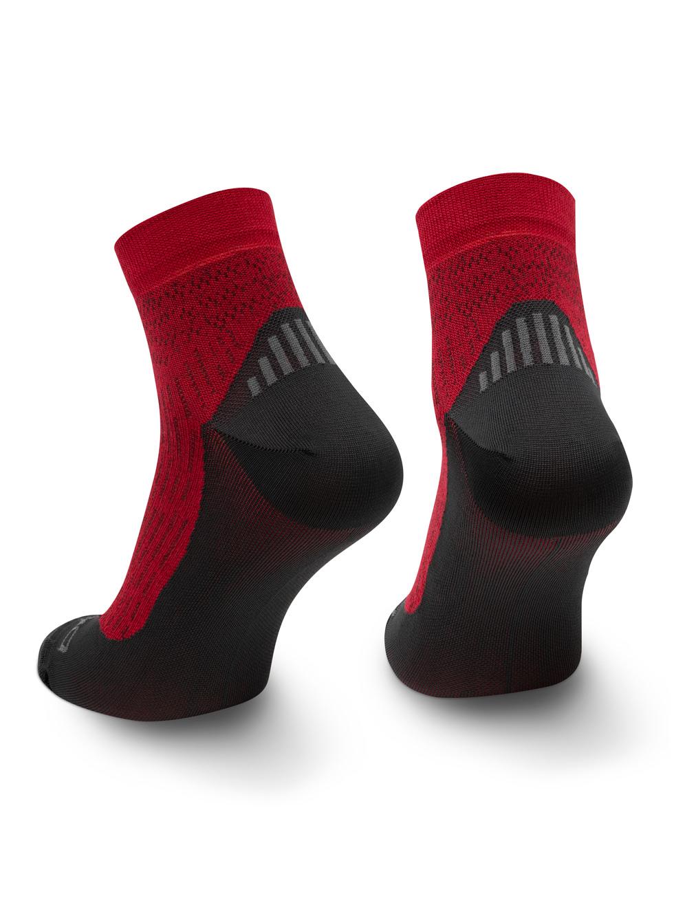 Spaio SPAIO CALZINI DA TREKKING CONFIDENCE BLACK/ BURGUNDY Affare Del Giorno