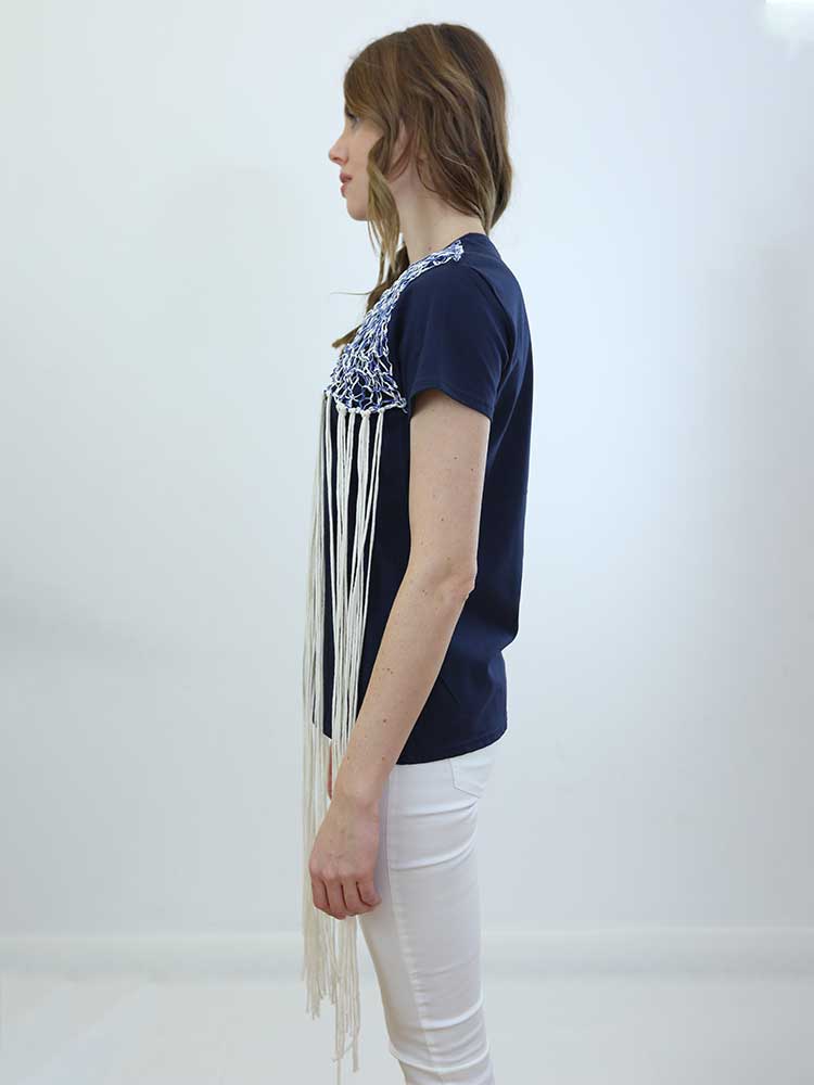 Tricot à Porter T-SHIRT CON APPLICAZIONE A RETE E FRANGE Italy