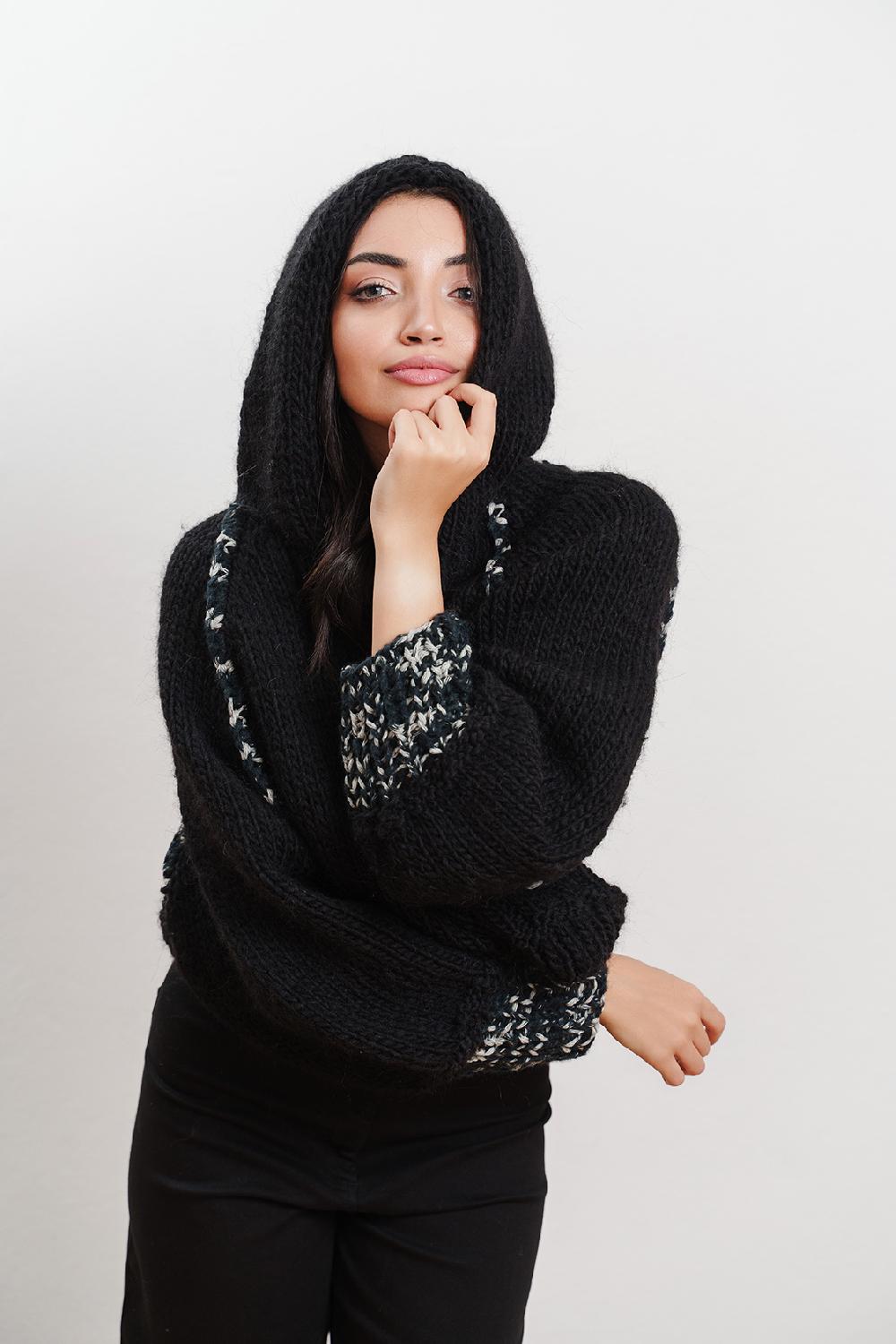 Tricot à Porter Maglia con cappuccio Nuova