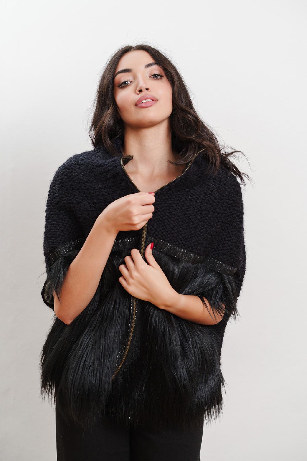 Tricot à Porter Poncho pelo Moda