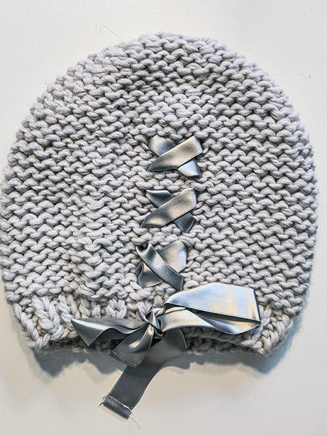 Tricot à Porter Berretto nastro raso 2025