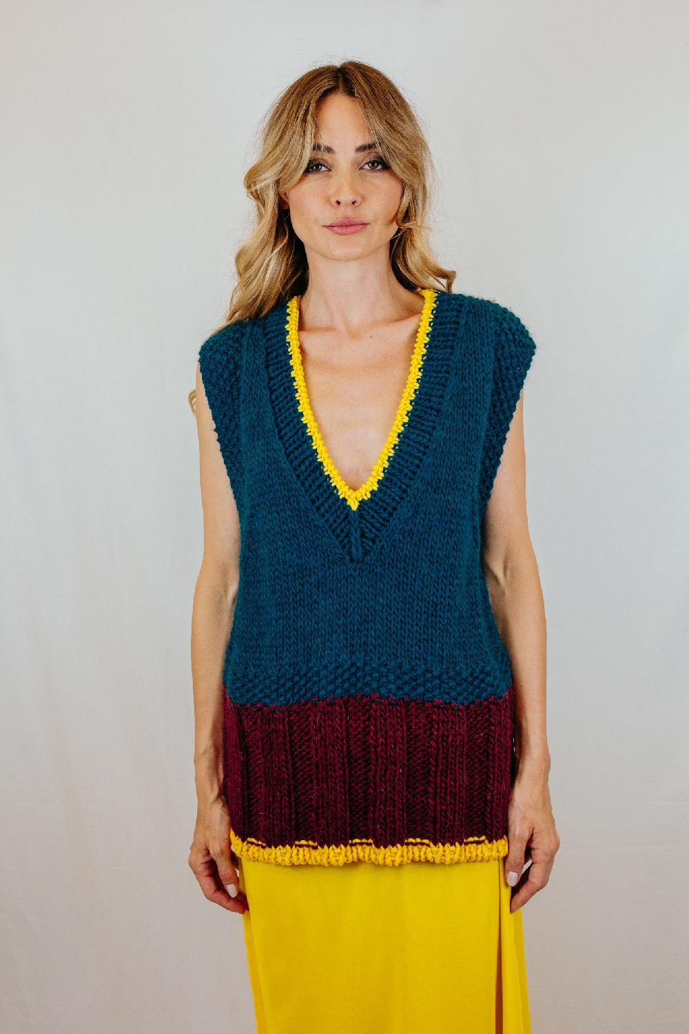 Tricot à Porter Gilet over a 3 colori Prezzo Ridotto
