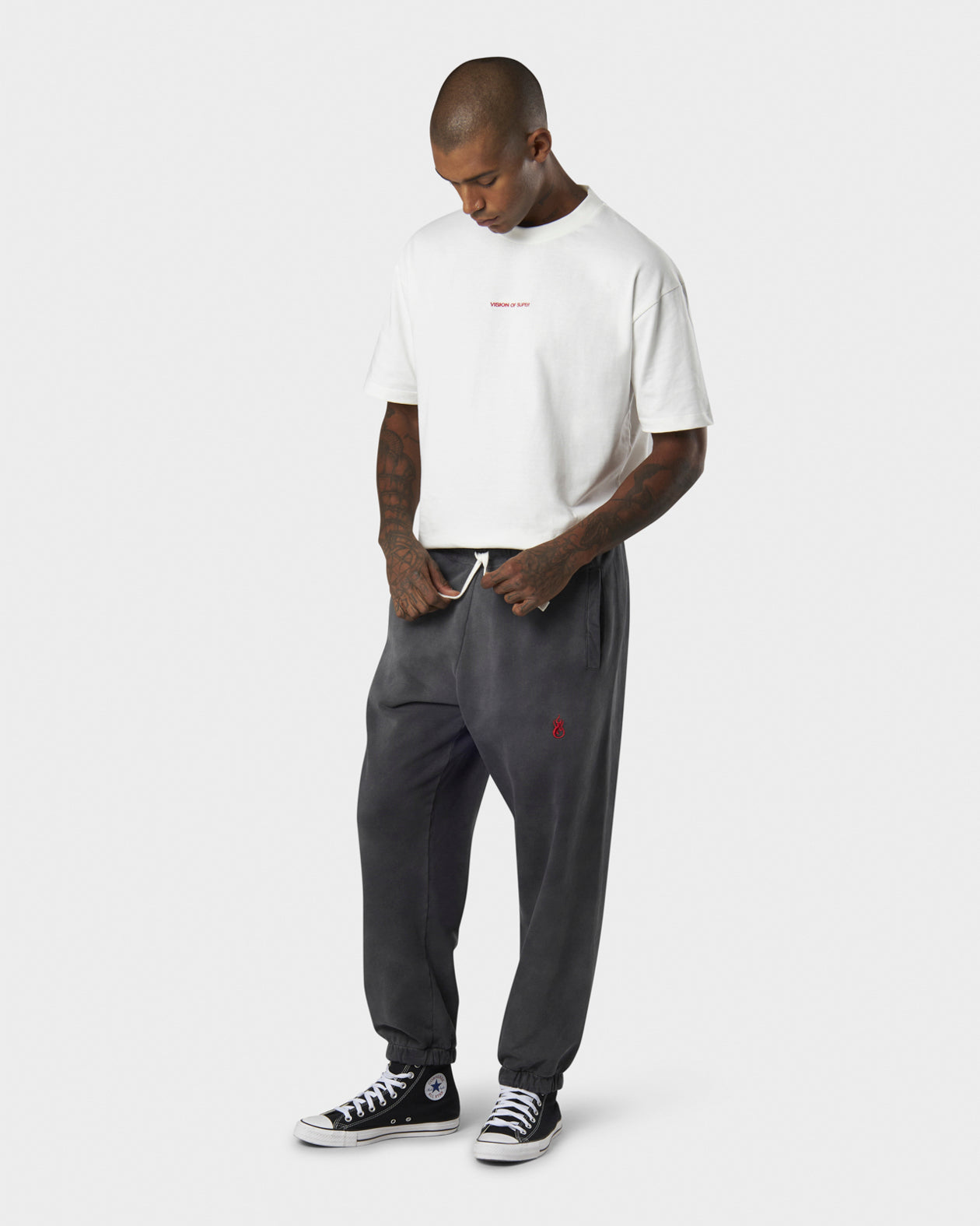 Vision Of Super COLD WASH PANTS WITH RED FLAME METAL LABEL AND PRINTED LOGO I Più Venduti