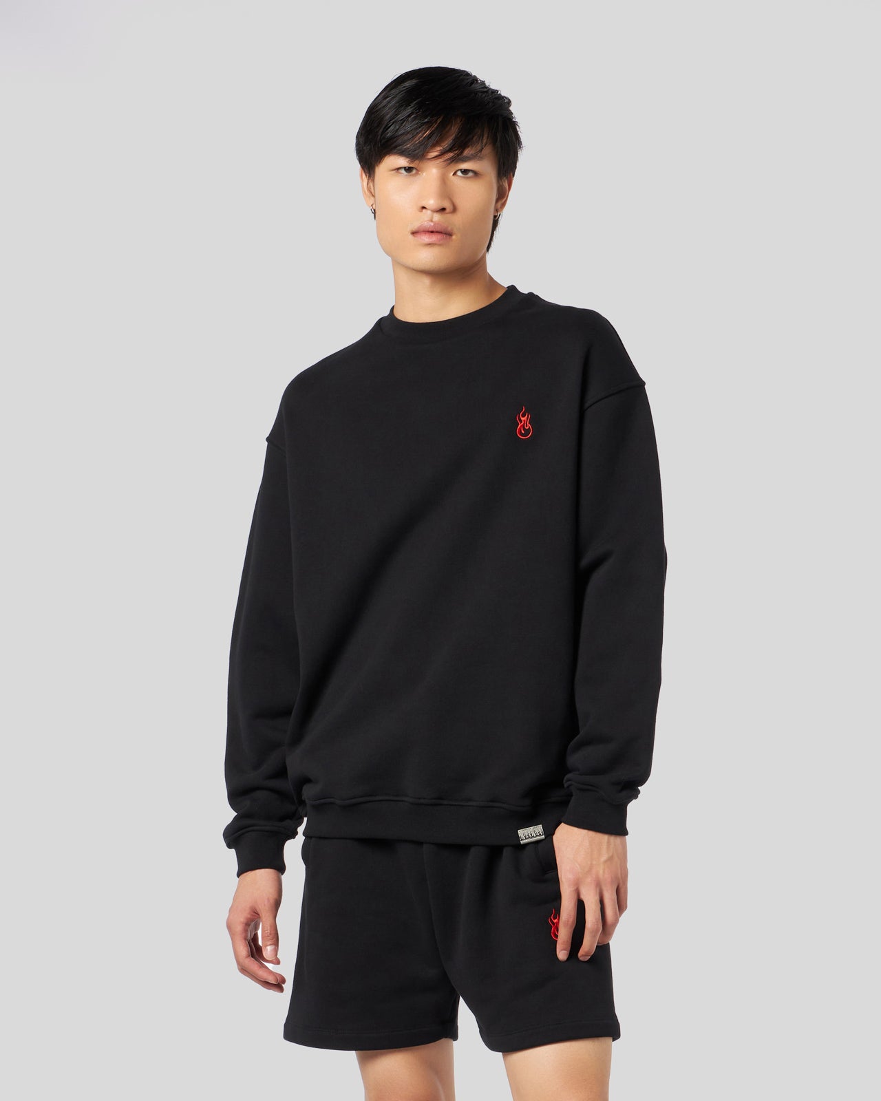 Vision Of Super BLACK CREWNECK WITH FLAMES LOGO Negozio