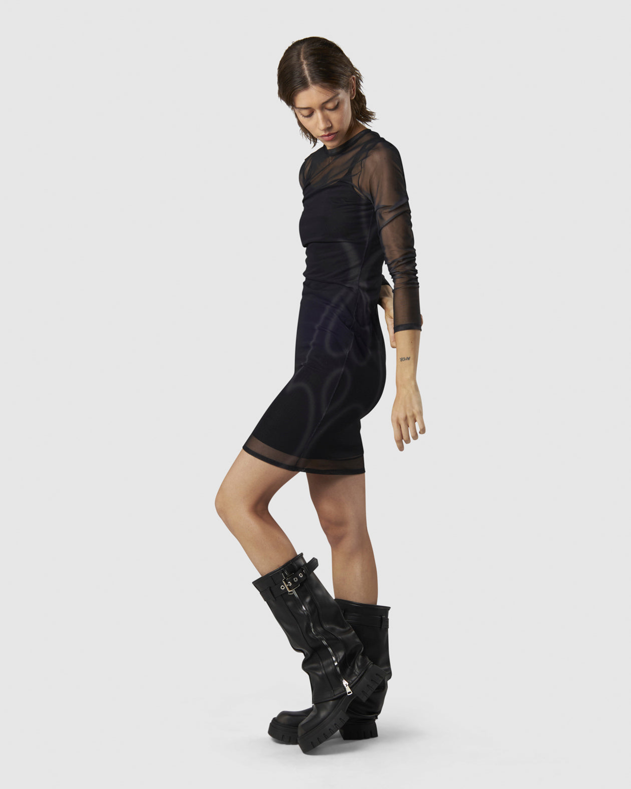 Vision Of Super BLACK DRESS WITH SAND TRIBAL FLAMES Moda